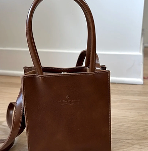 The Yan Premium Purse