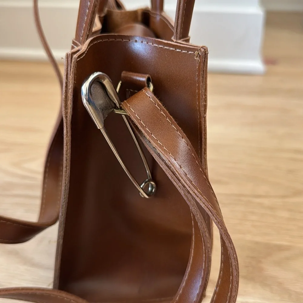 The Yan Premium Purse - Image 4