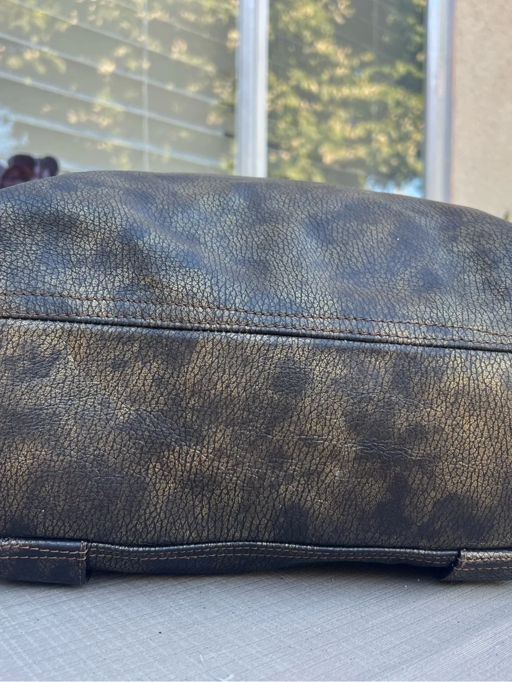 Leather Duffel Bag in Distressed Black-Brown - Image 4