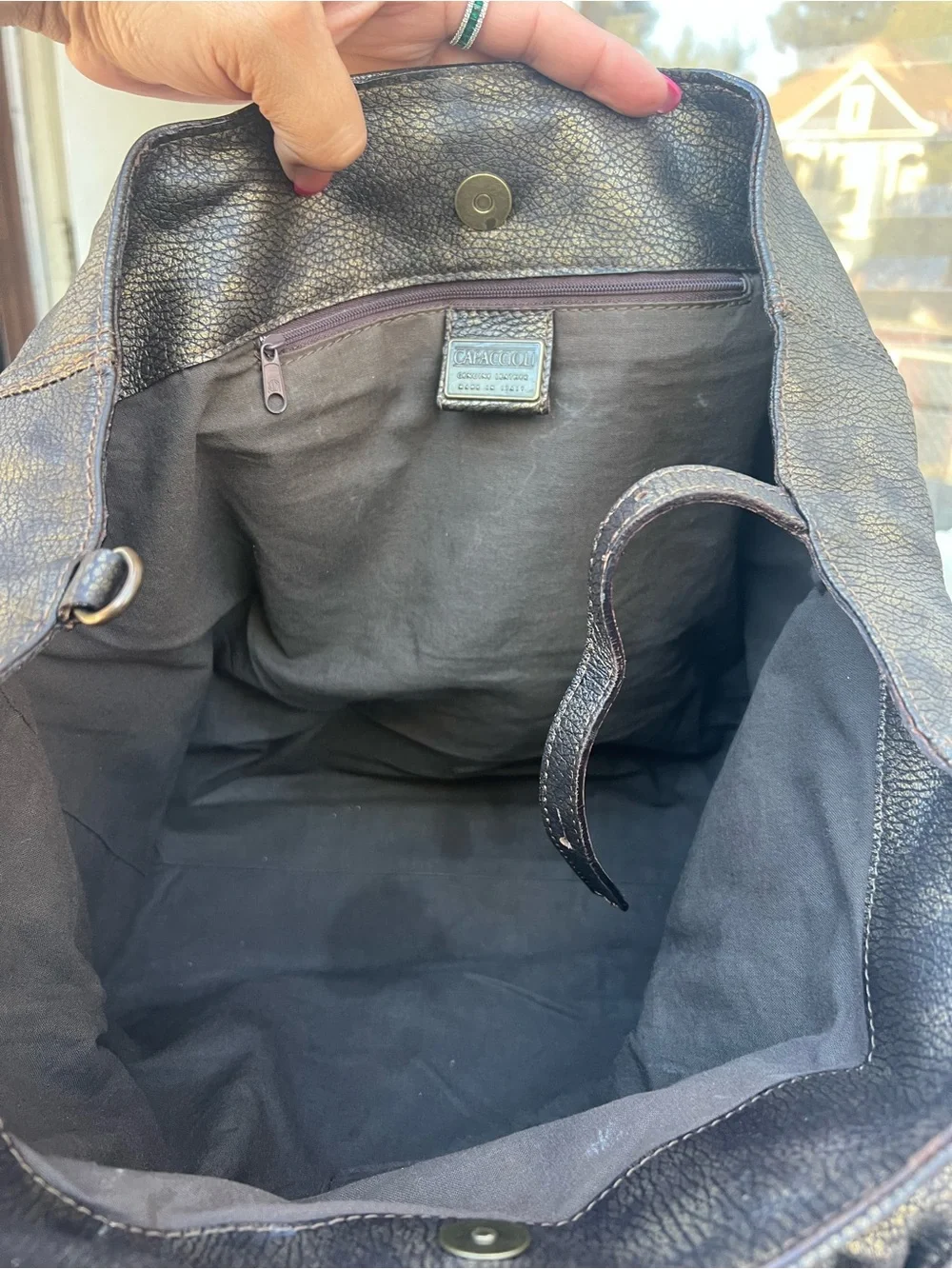 Leather Duffel Bag in Distressed Black-Brown - Image 3